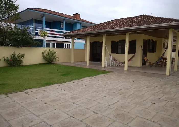 Casa Guaratuba Espacosa E Confortavel